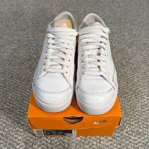 Nike Blazer Low Platform ‘Triple White’ Women's Size 6